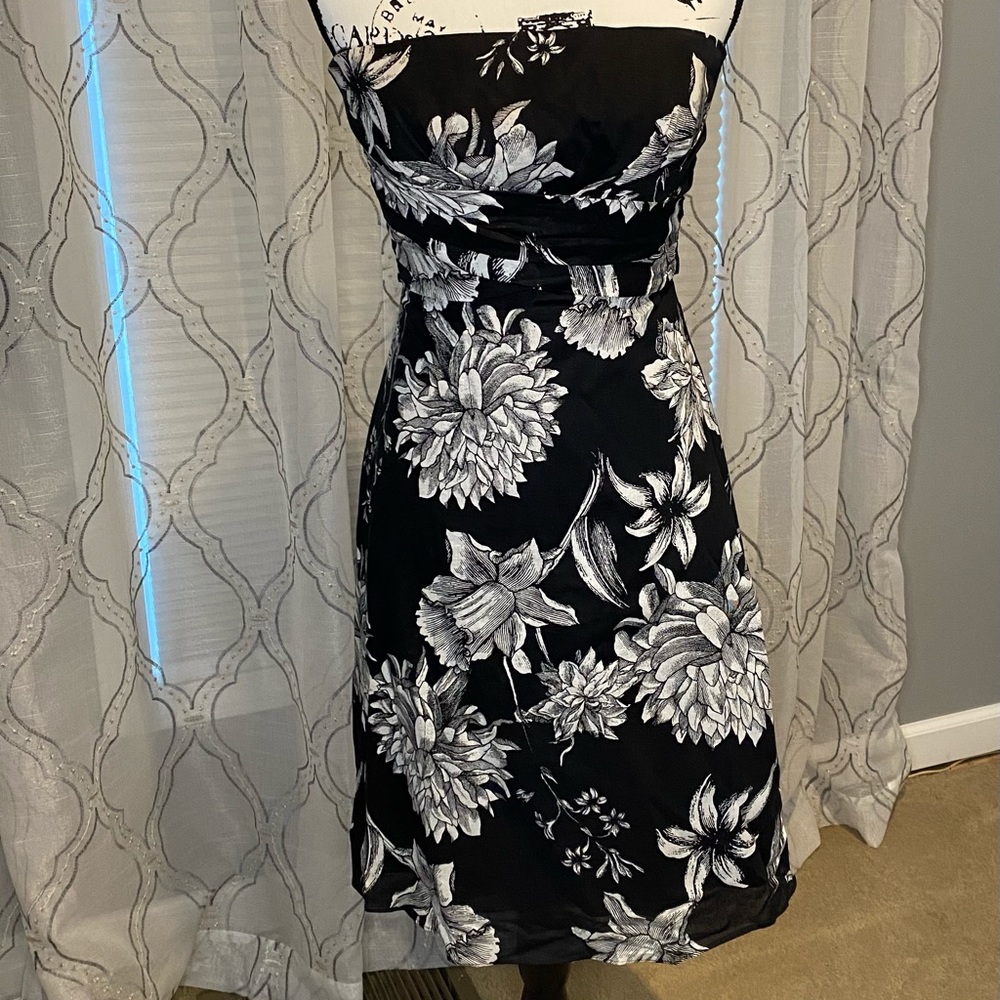 White House Black Market Cocktail Dress